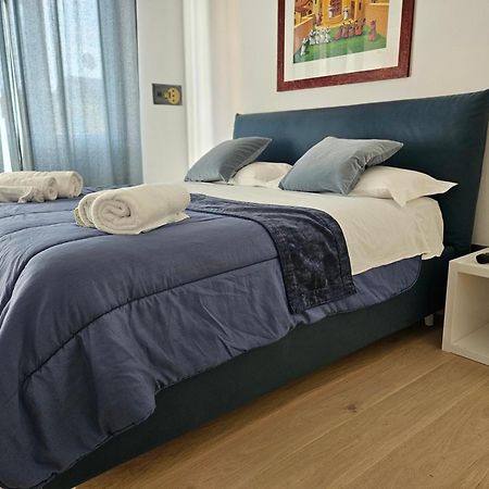 Carnale Guest House Σαλέρνο Εξωτερικό φωτογραφία