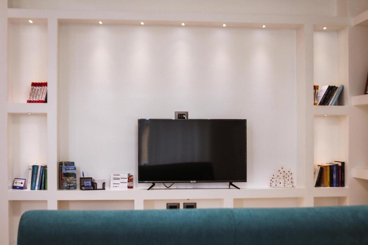 Carnale Guest House Σαλέρνο Εξωτερικό φωτογραφία